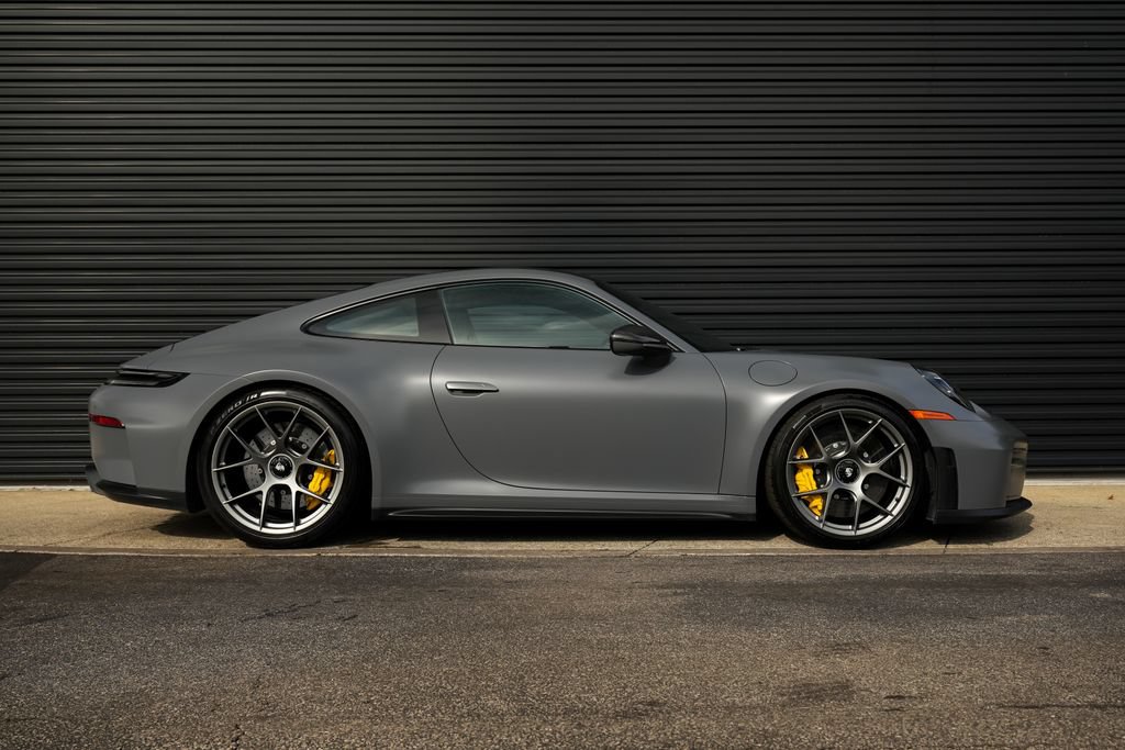 Certified 2026 Porsche 911 GT3 RWD image 34