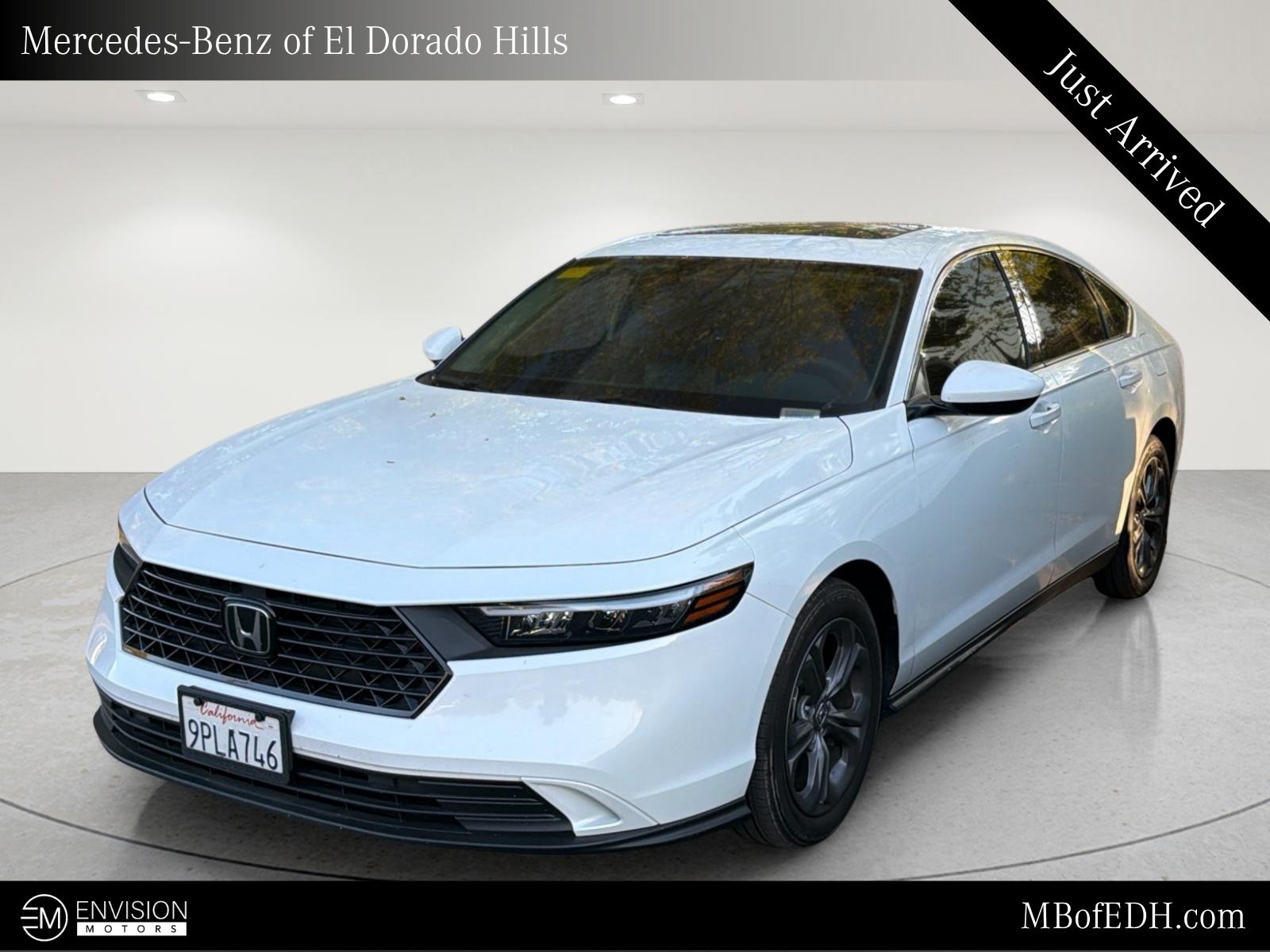 Used 2024 Honda Accord EX image 1