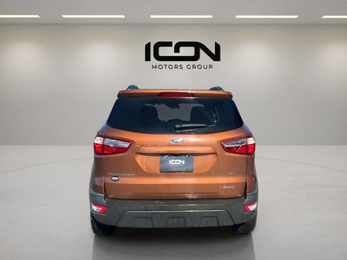 Used 2020 Ford EcoSport Titanium AWD/4WD image 4