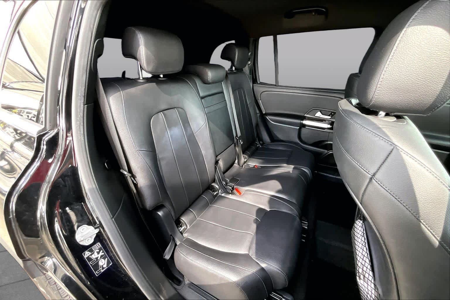 Used 2021 Mercedes-Benz GLB 250 image 20