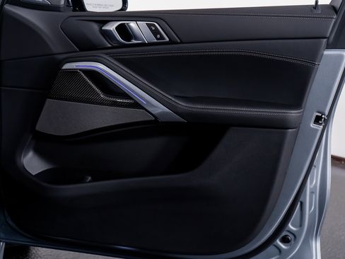 Used 2024 BMW X6 M60i image 43