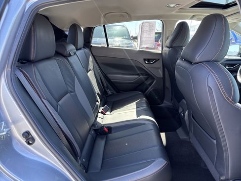 Used 2024 Subaru Crosstrek 2.5i Limited w/ Crosstrek Mirror Package image 9