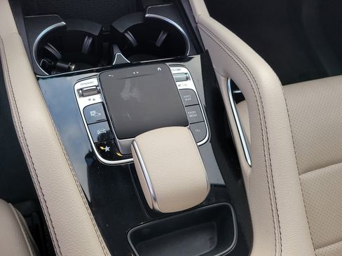 Used 2020 Mercedes-Benz GLE 350 image 25