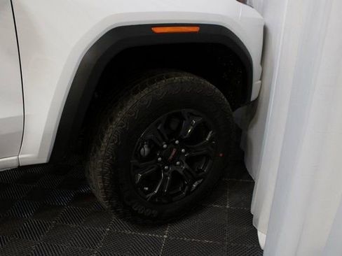 New 2025 GMC Canyon Elevation w/ Convenience Package RWD image 11