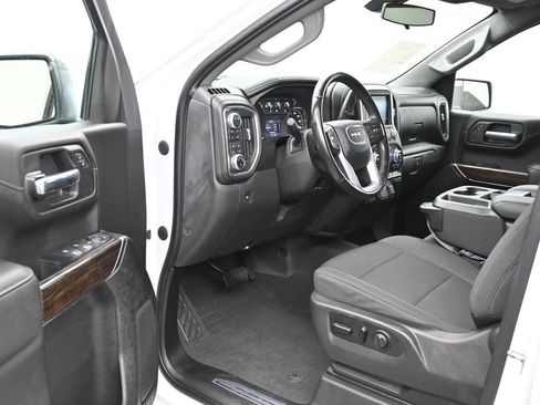Used 2020 GMC Sierra 1500 Elevation w/ Elevation Value Package AWD/4WD image 11