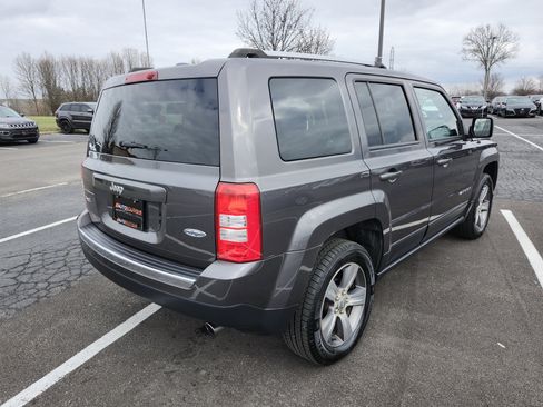 Used 2016 Jeep Patriot High Altitude image 15