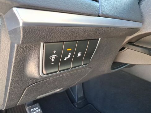 Used 2019 Kia Stinger RWD image 21