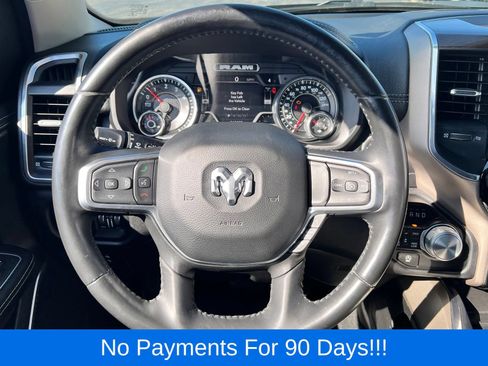 Used 2022 RAM 1500 Laramie AWD/4WD image 11