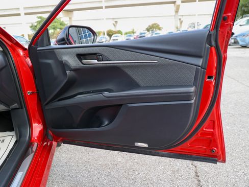 Used 2025 Toyota Camry XLE w/ Premium Plus Package FWD image 42