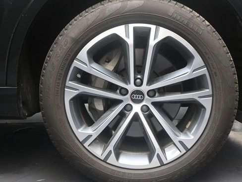 Certified 2025 Audi Q7 2.0T Premium Plus w/ Premium Plus Package image 9