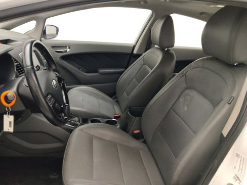 Used 2017 Kia Forte EX w/ EX Premium Plus Package image 17