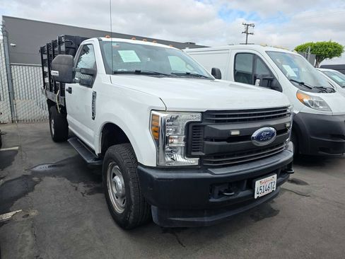 Used 2019 Ford F350 XL w/ Power Equipment Group AWD/4WD image 4