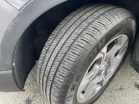 Used 2019 Honda CR-V EX image 36