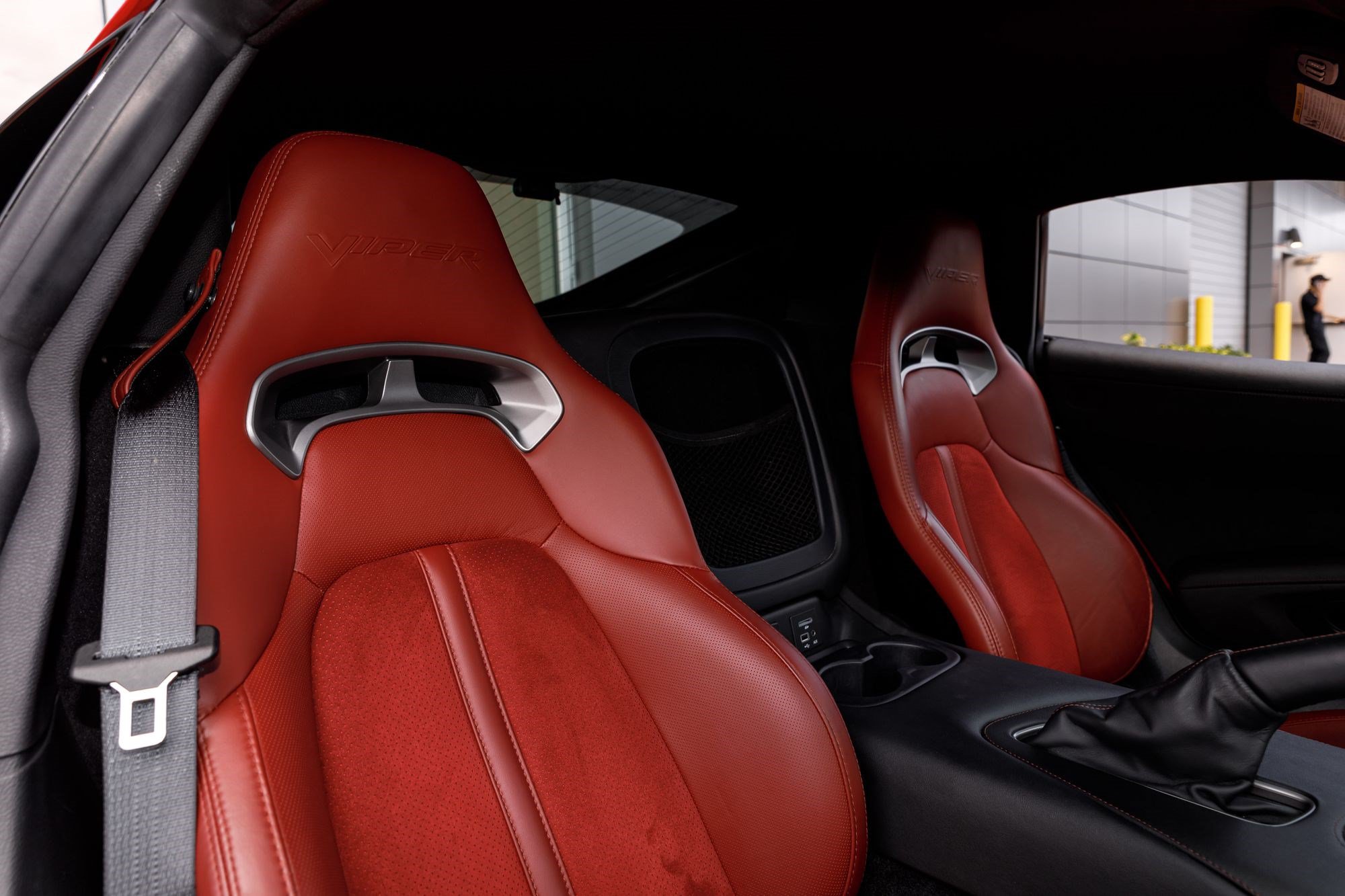 Used 2017 Dodge Viper GTC RWD image 11