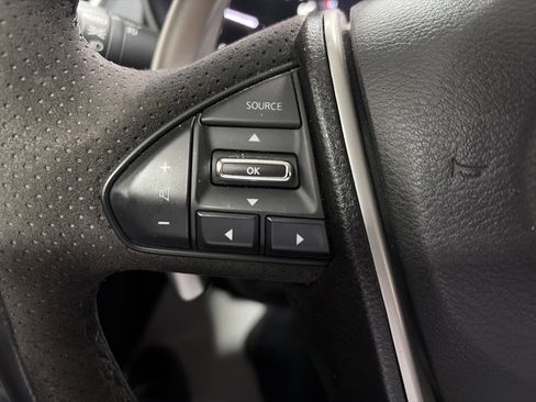 Used 2016 Nissan Maxima SR image 15