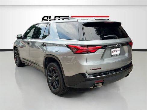 Used 2023 Chevrolet Traverse Premier w/ Redline Edition image 5