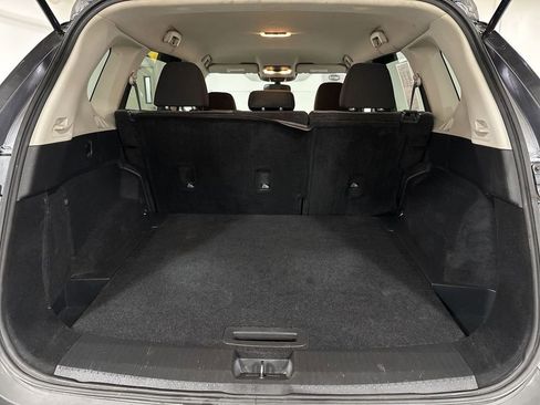 Used 2021 Nissan Rogue SV image 23