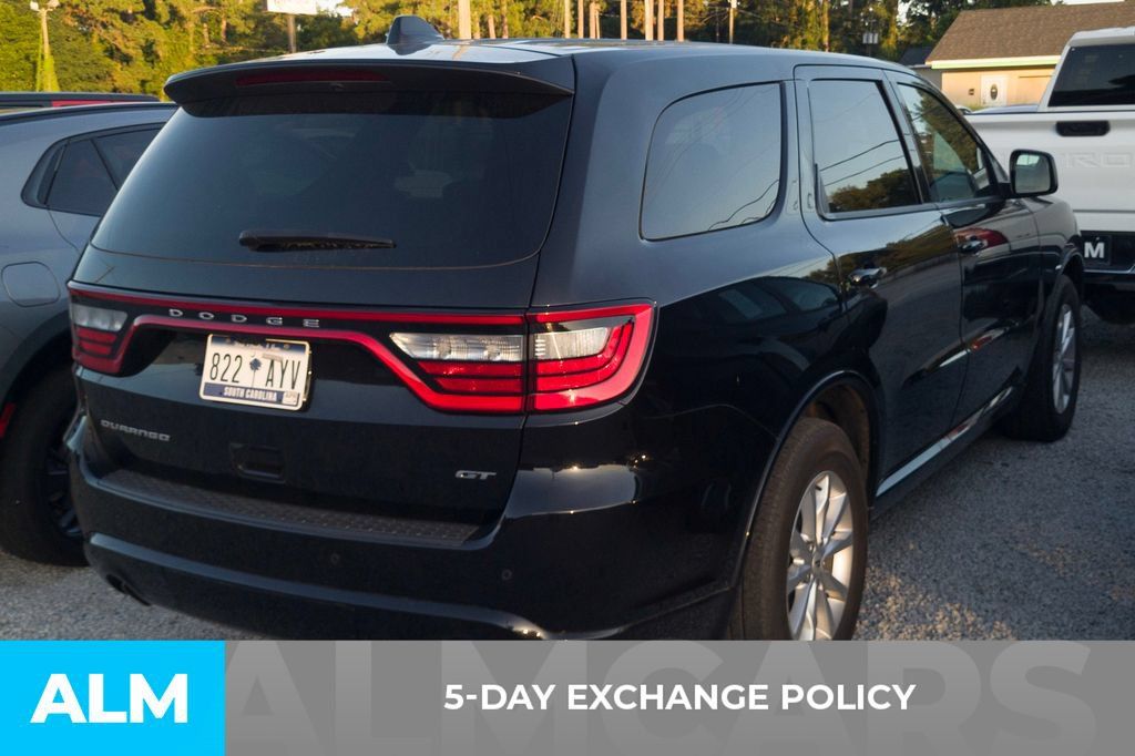 Used 2025 Dodge Durango GT RWD image 3