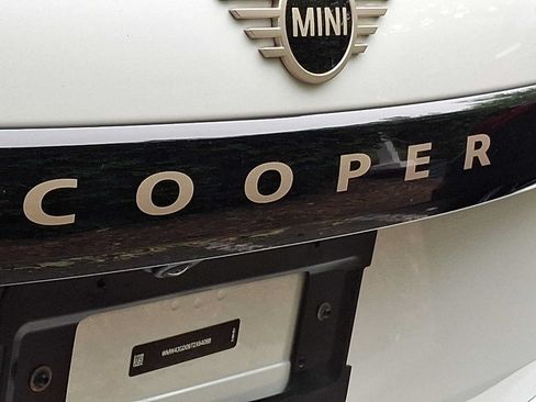 Used 2026 MINI Cooper 4-Door Hardtop FWD image 29