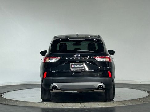 Used 2021 Ford Escape SE FWD image 8