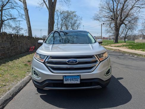 Used 2015 Ford Edge SEL w/ Equipment Group 201A AWD/4WD image 6
