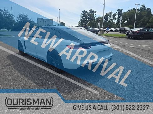 Used 2018 Porsche Panamera 4 AWD/4WD image 6