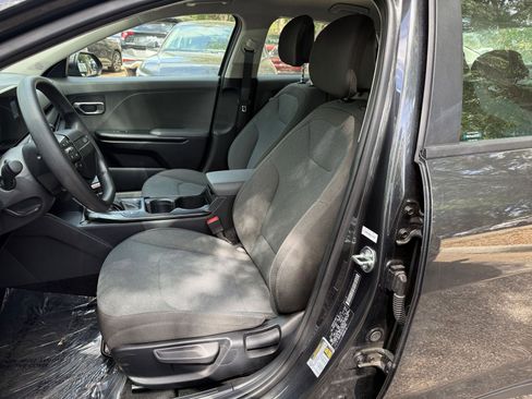 Used 2025 Kia K4 LXS image 34