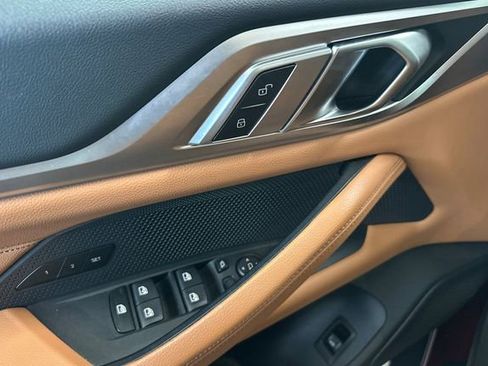 Used 2023 BMW i4 eDrive40 image 12