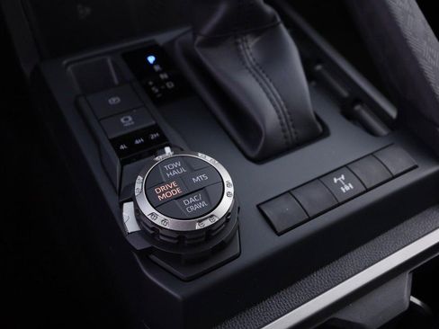 New 2026 Toyota Tacoma TRD Off-Road w/ TRD Off Road Upgrade Package AWD/4WD image 19
