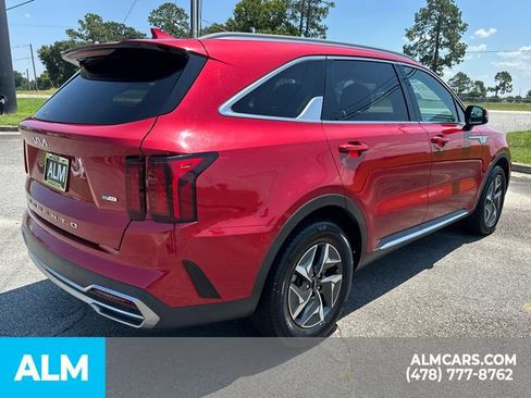 Used 2022 Kia Sorento S FWD image 5
