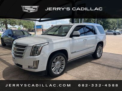 Used 2019 Cadillac Escalade Platinum