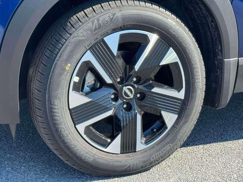 New 2026 Nissan Kicks SV w/ SV Premium Package AWD/4WD image 7