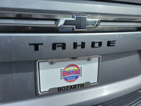 Used 2021 Chevrolet Tahoe Z71 w/ Rear Media and Nav Package image 17