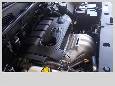 Used 2011 Toyota RAV4 4WD w/ Base L4 Extra Value Pkg image 36