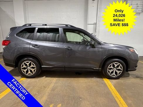 Certified 2023 Subaru Forester Premium AWD/4WD image 2