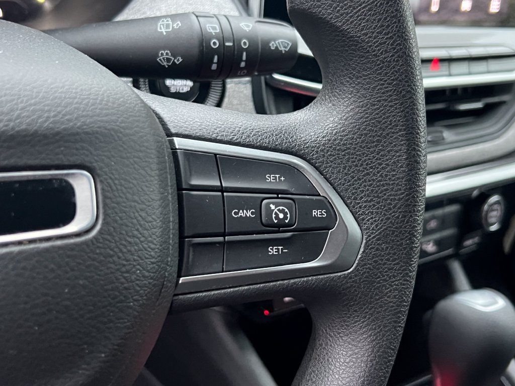 Used 2023 Jeep Compass Sport AWD/4WD image 21