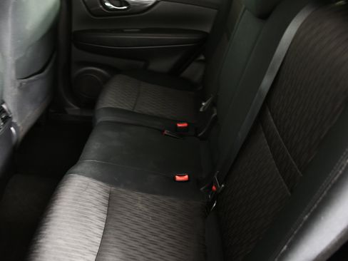 Used 2018 Nissan Rogue SV w/ Premium Package image 50