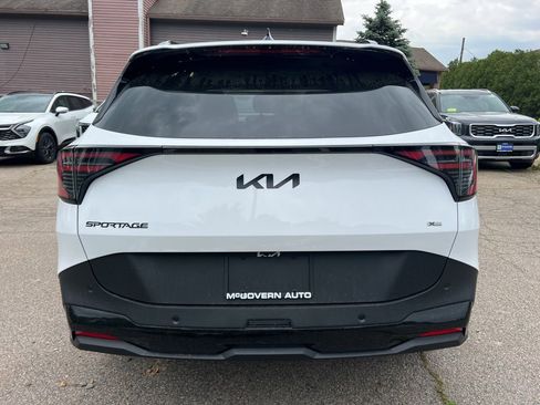 New 2026 Kia Sportage X-Line w/ X-Line Technology Package image 3