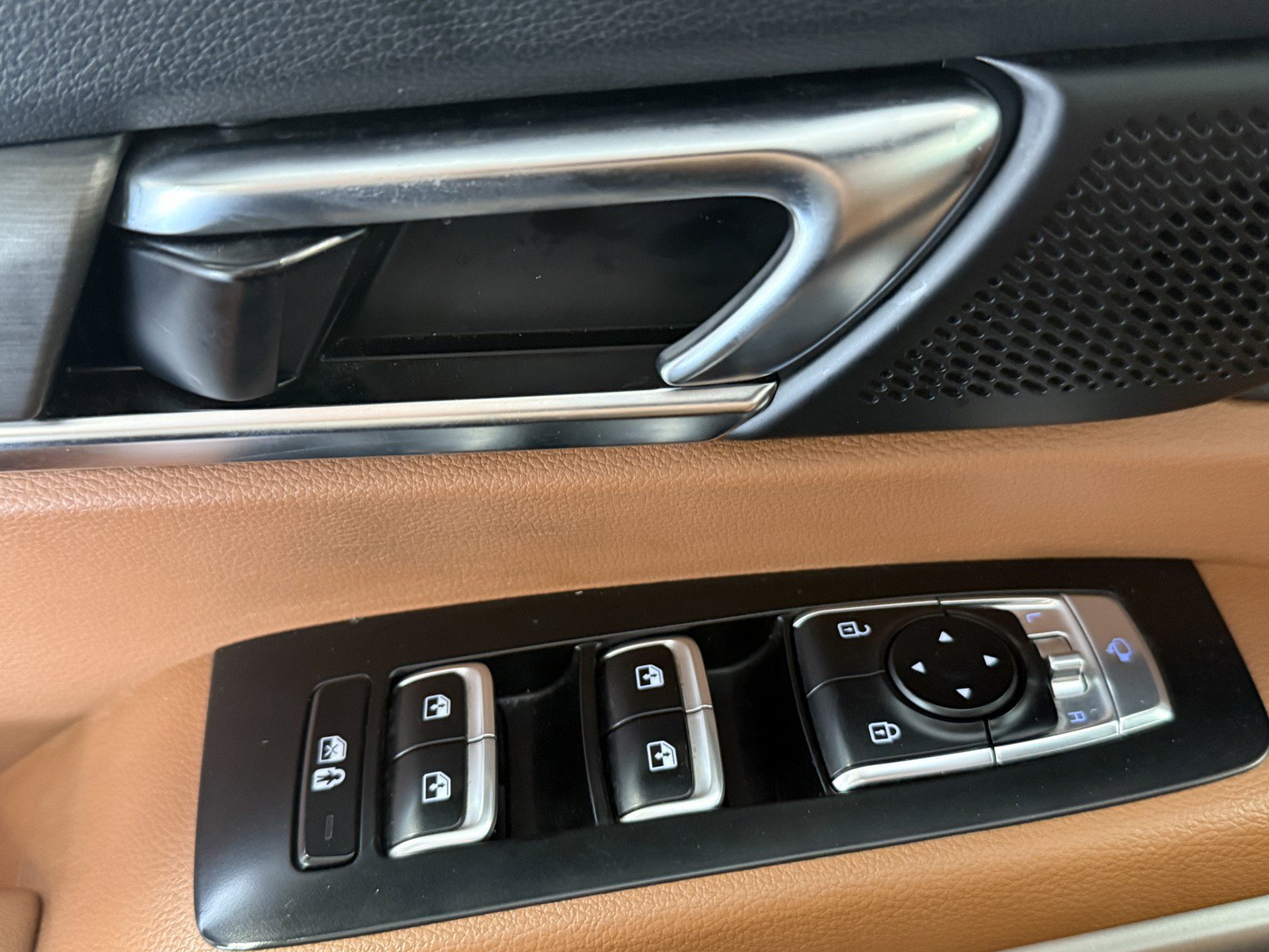 Used 2024 Kia Telluride EX X-Line AWD/4WD image 19