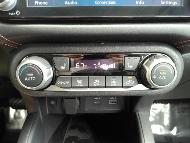 Used 2024 Nissan Versa SR w/ Trunk Package FWD image 44