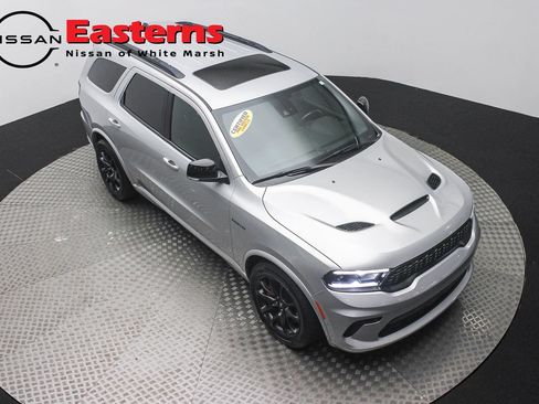 Used 2024 Dodge Durango R/T AWD/4WD image 3