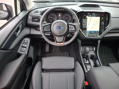 Certified 2025 Subaru Ascent Bronze Edition AWD/4WD image 12
