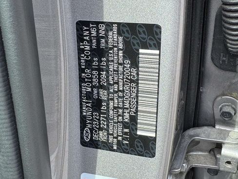Used 2024 Hyundai Elantra SEL FWD image 27