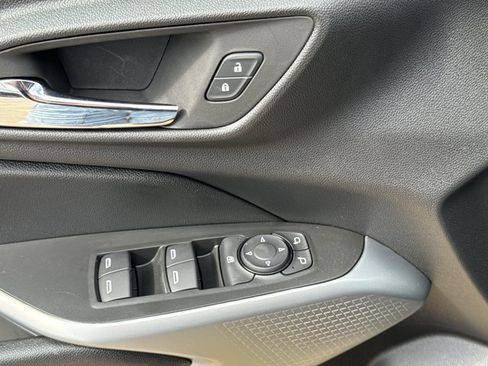 New 2026 Chevrolet Trax LS w/ LS Convenience Package FWD image 14