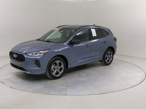 Certified 2023 Ford Escape ST-Line w/ Tech Pack #1 image 19