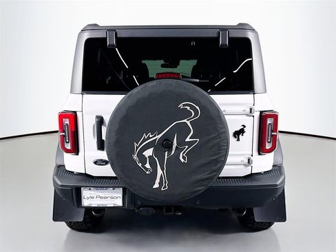 Used 2023 Ford Bronco Badlands image 10