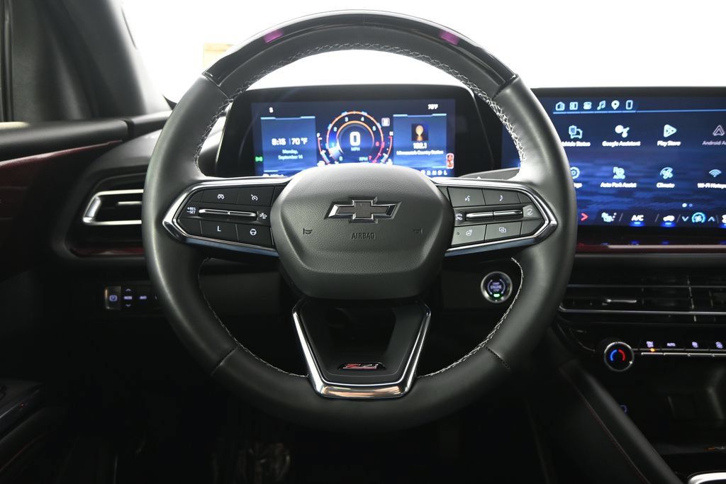 Used 2024 Chevrolet Traverse Z71 w/ Enhanced Driving Package AWD/4WD image 35