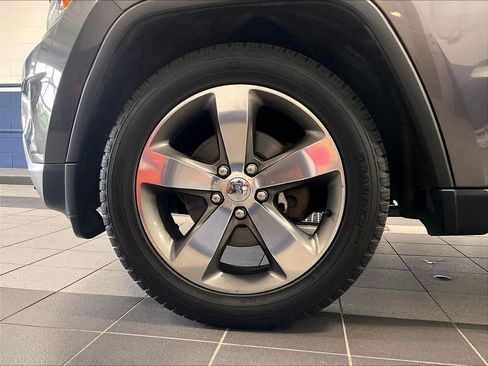 Used 2014 Jeep Grand Cherokee Limited w/ Trailer Tow Group IV AWD/4WD image 7
