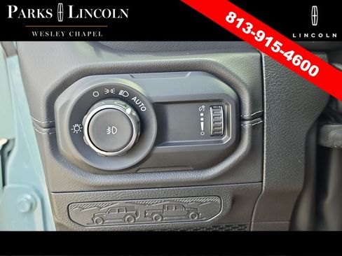 Used 2024 Jeep Wrangler Unlimited Sahara w/ Technology Group AWD/4WD image 26
