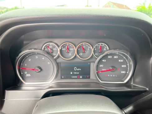 Used 2021 Chevrolet Silverado 2500 LT w/ Z71 Off-Road Package AWD/4WD image 8